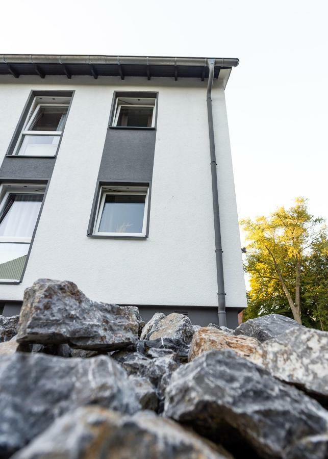 Haus Am Park - Ihr Gaestehaus In Velbert Exterior foto